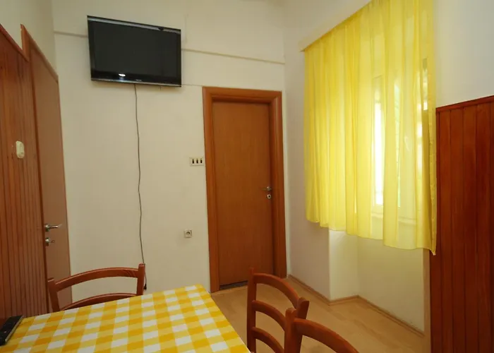 2435c Apartment Vis