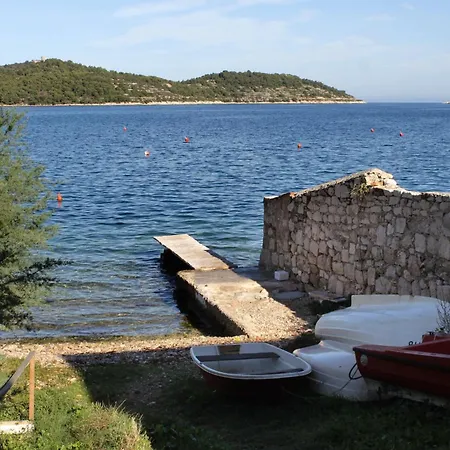 Apartman Vis 2435c Kut